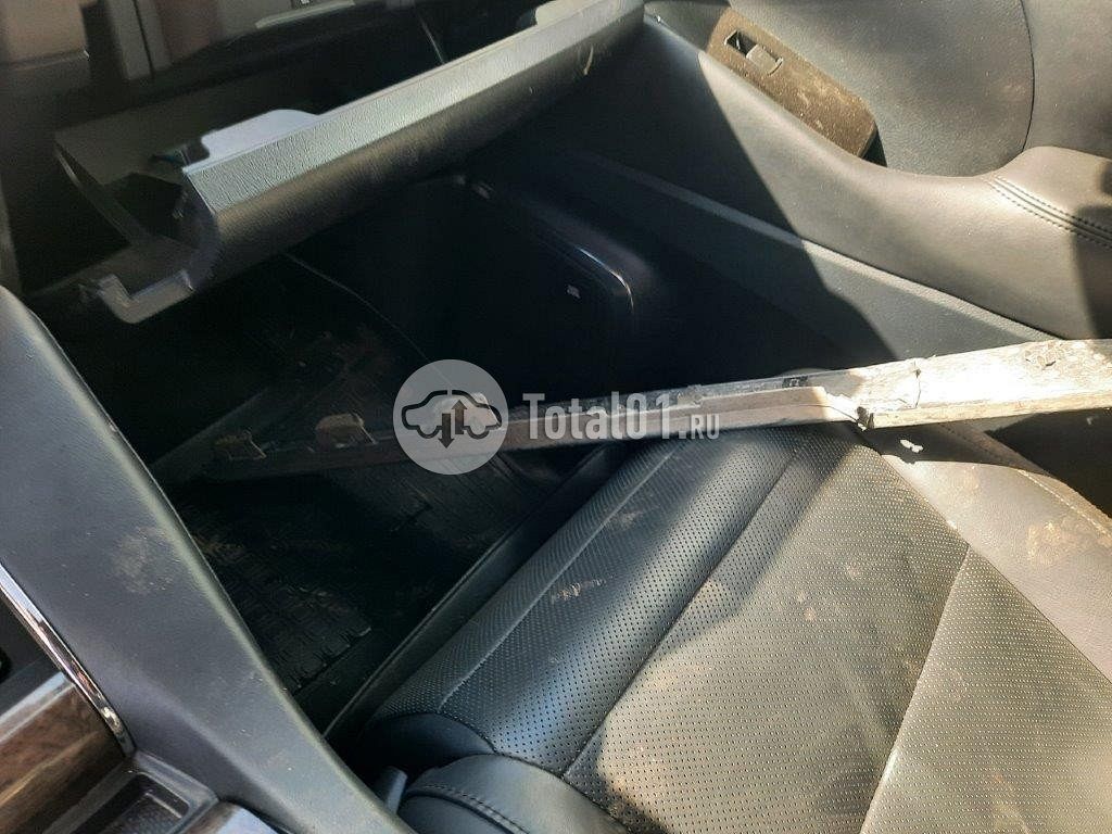 Фото Toyota Alphard 134