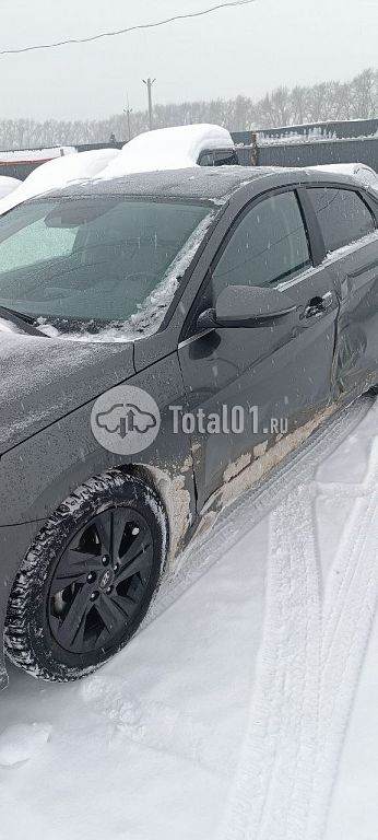 Фото Hyundai Elantra 4