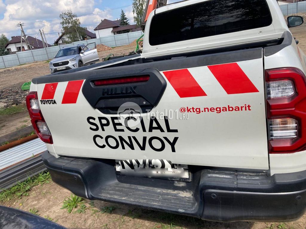 Фото Toyota Hilux 32