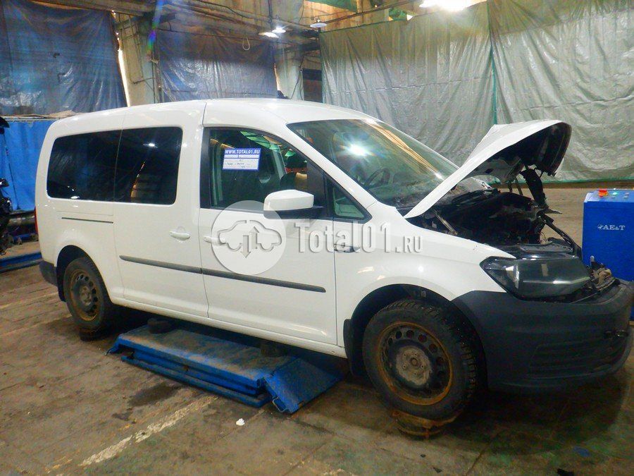 Фото Volkswagen Caddy 12