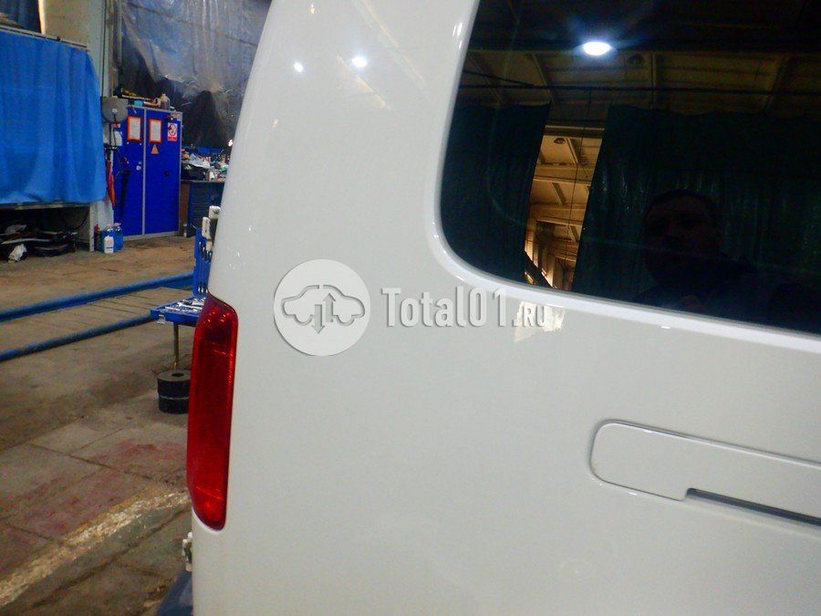 Фото Volkswagen Caddy 120