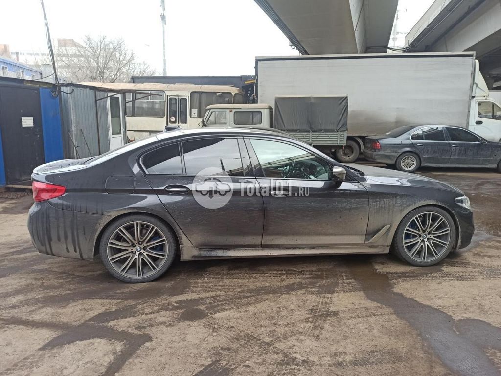 Фото BMW 5 серия 6