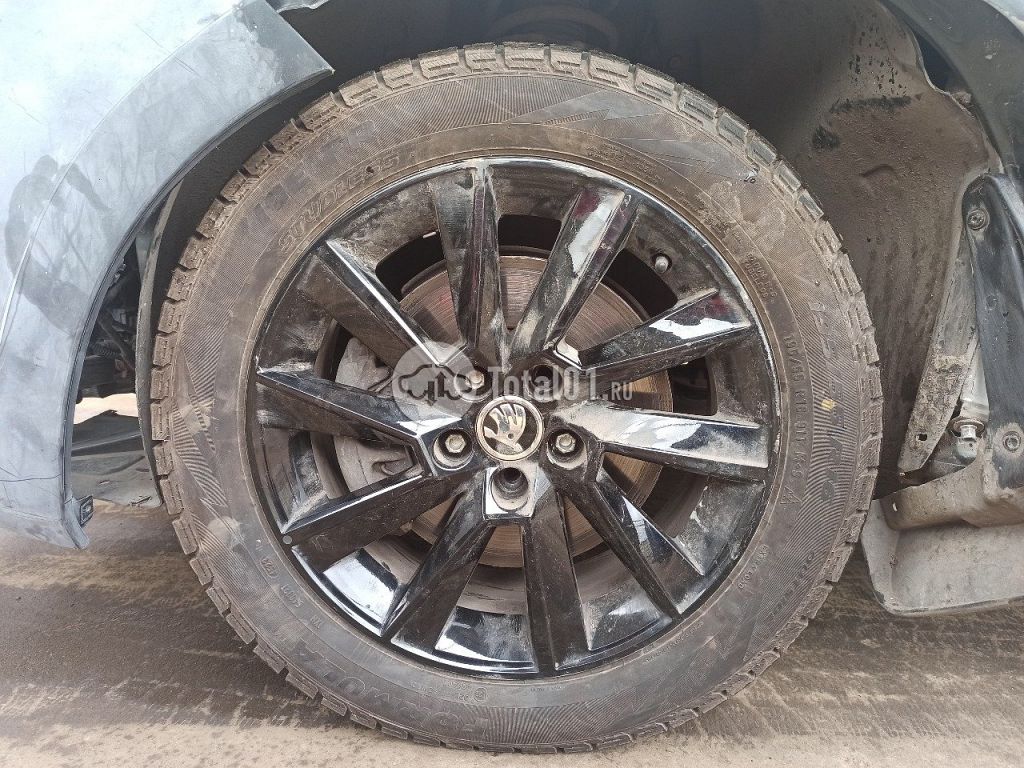 Фото Skoda Rapid 16