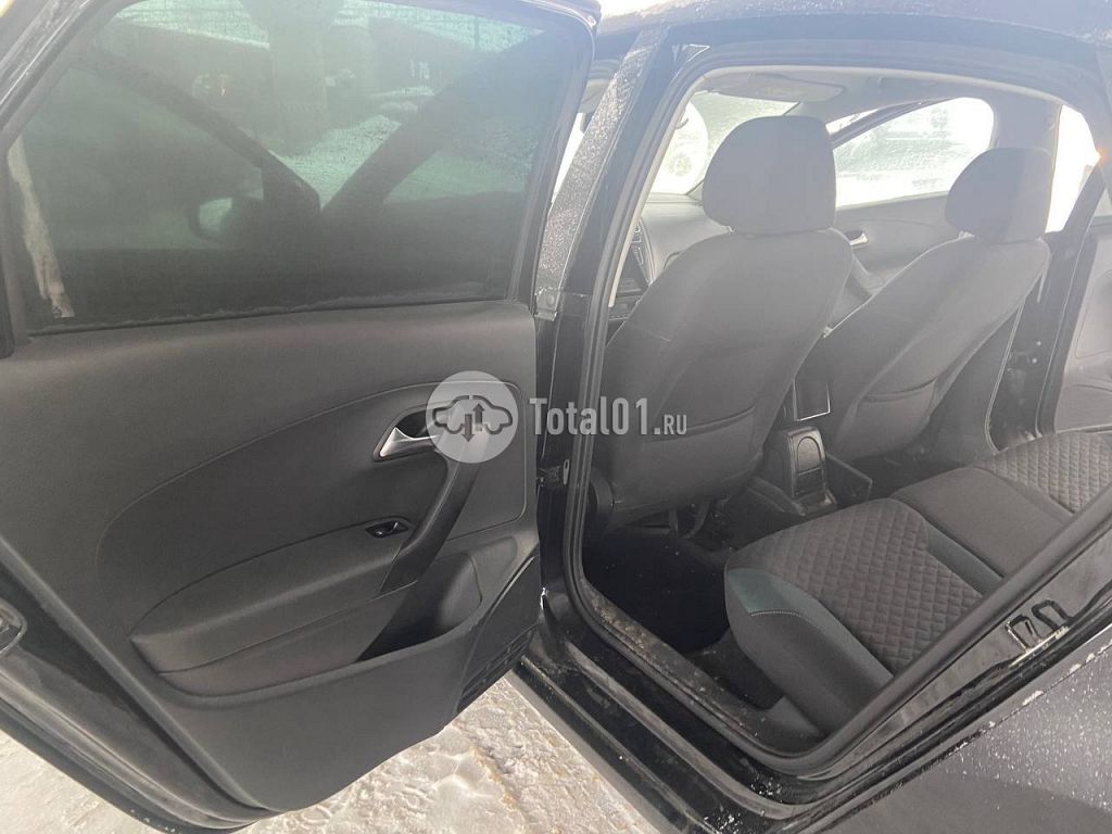 Фото Volkswagen Polo 20