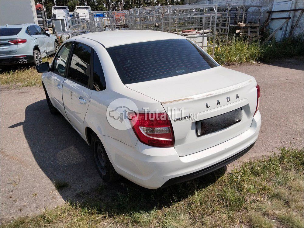 Фото ВАЗ (LADA) Granta 10
