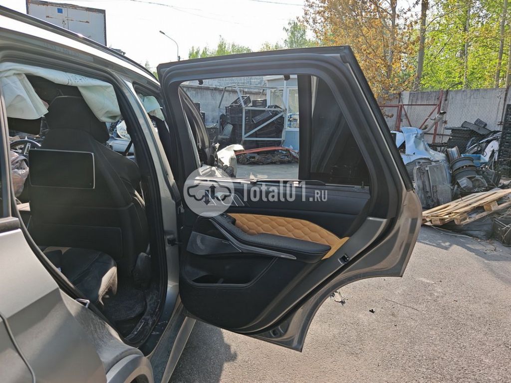 Фото BMW X5 M 156