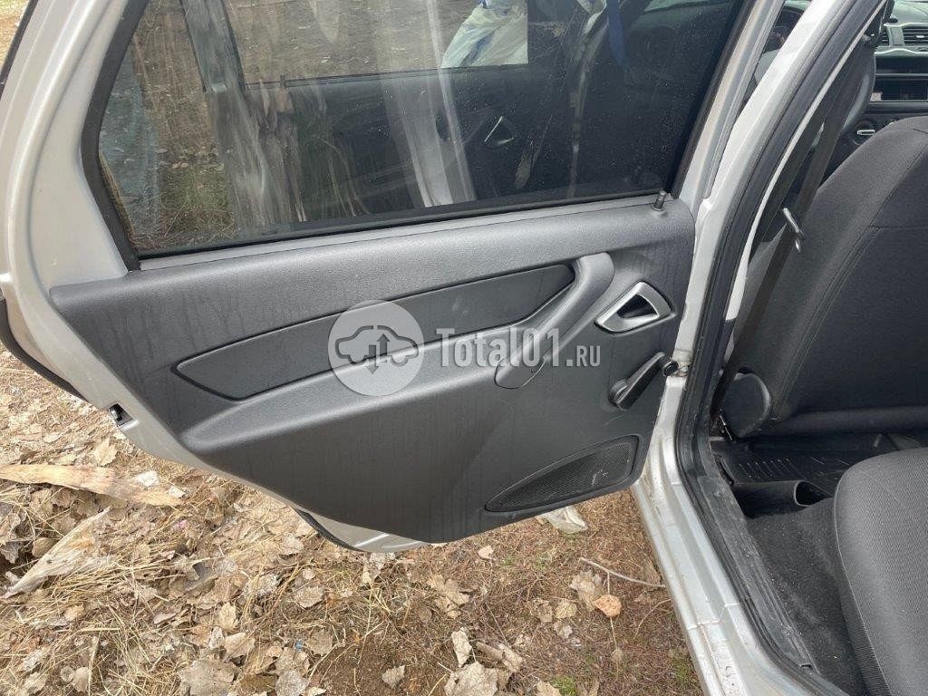 Фото ВАЗ (LADA) Granta 18