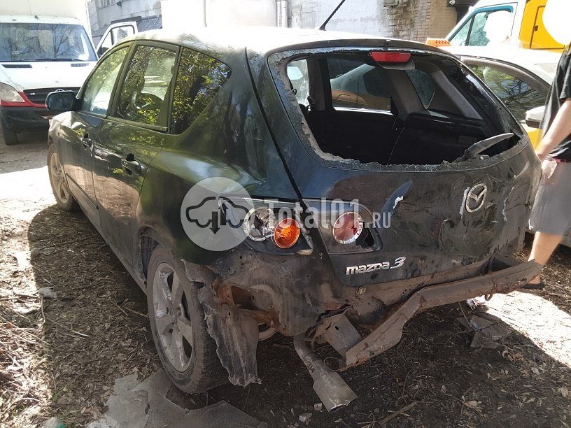 Фото Mazda 3 8