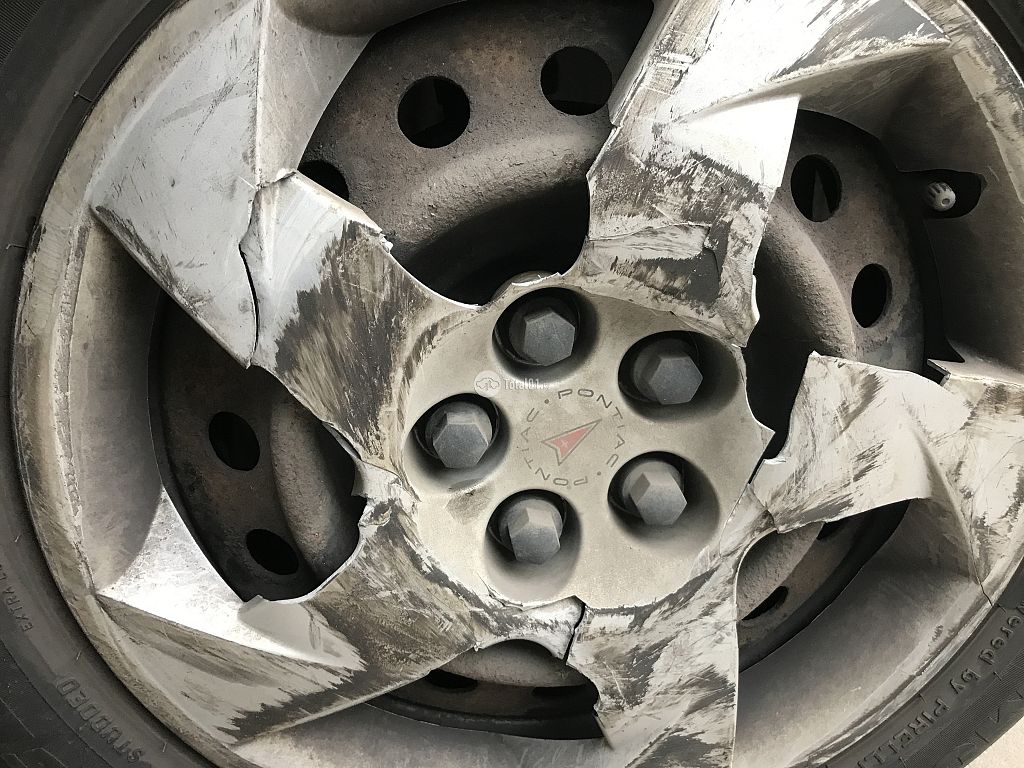 Фото Pontiac Vibe 28