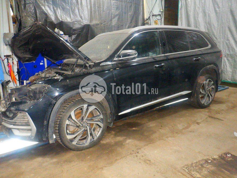 Фото Geely Monjaro 10