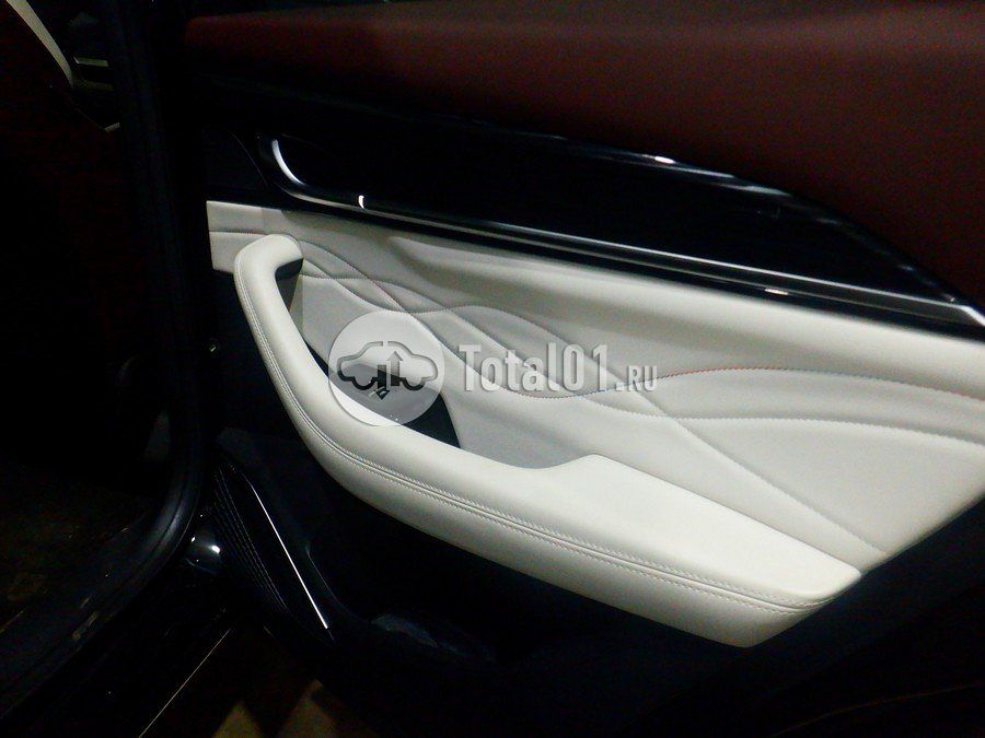 Фото Geely Monjaro 48