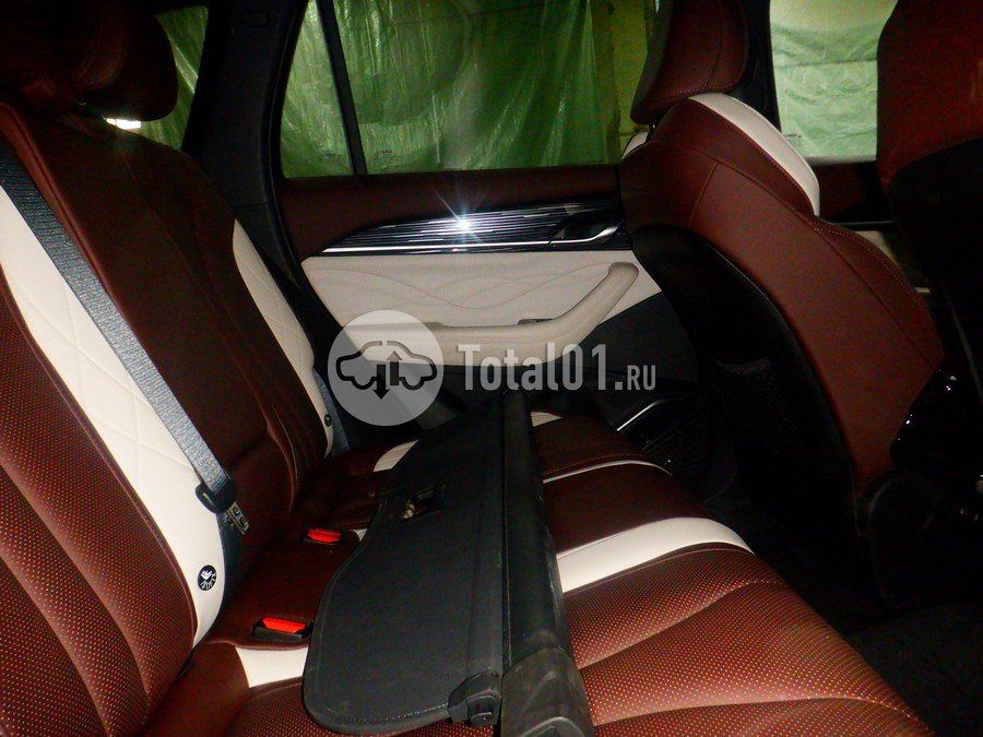 Фото Geely Monjaro 50