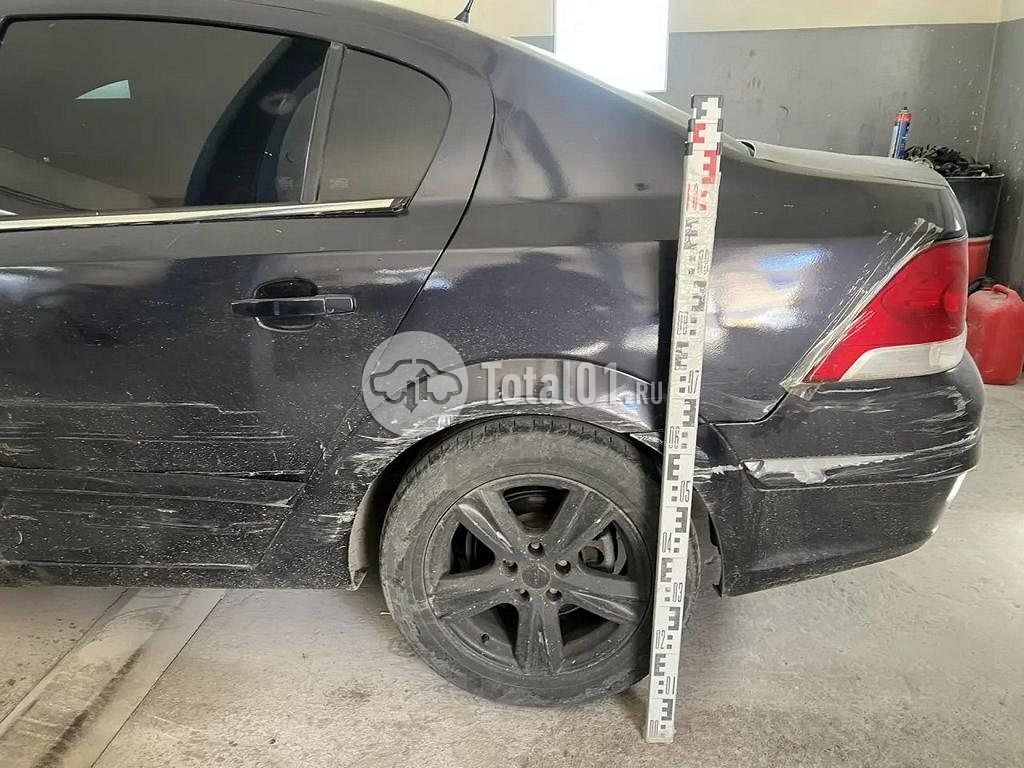 Фото Opel Astra 24