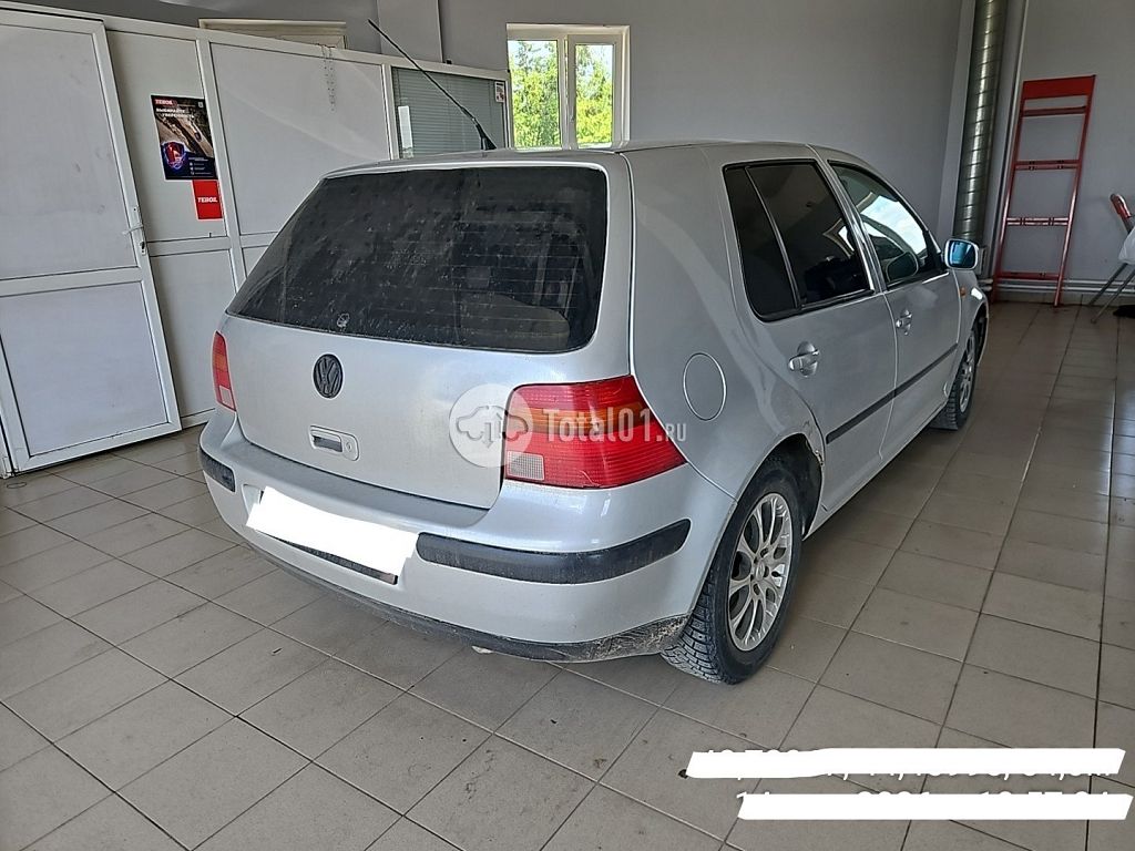 Фото Volkswagen Golf 8