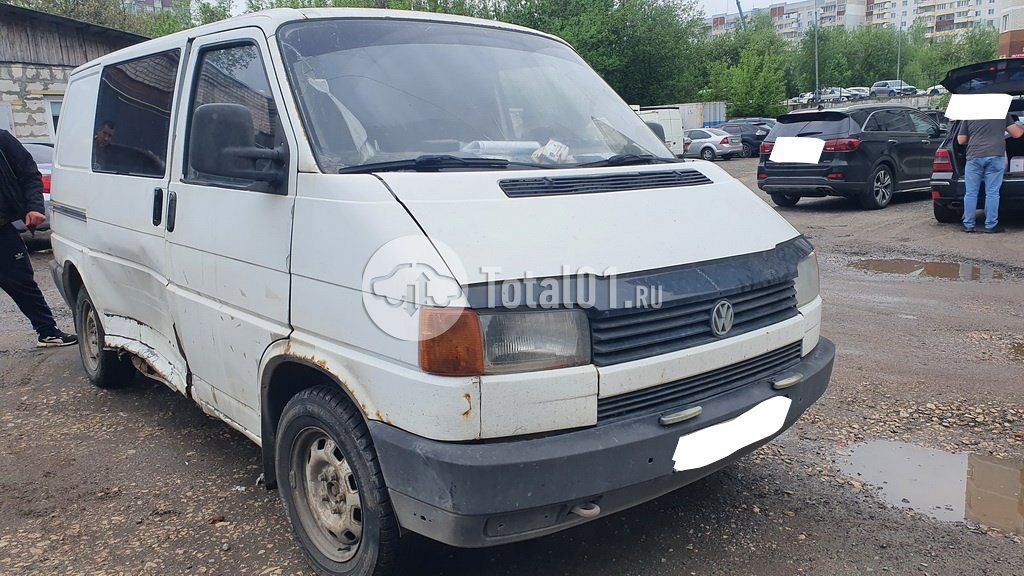 Фото Volkswagen Transporter 2