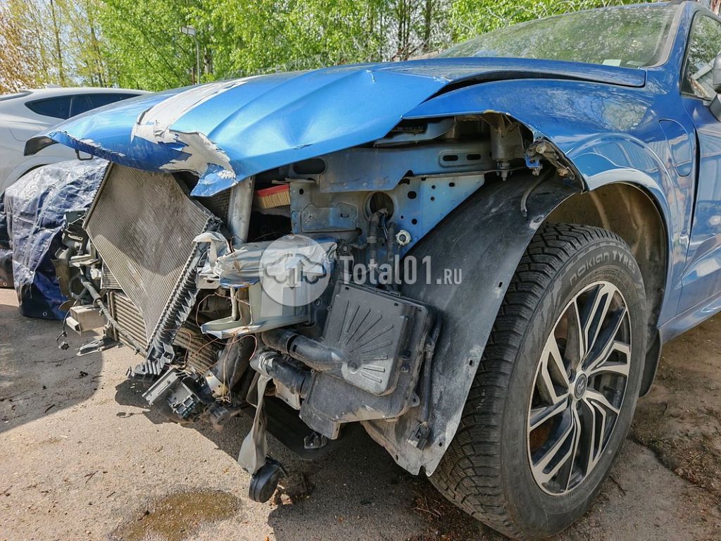 Фото Volvo XC60 32