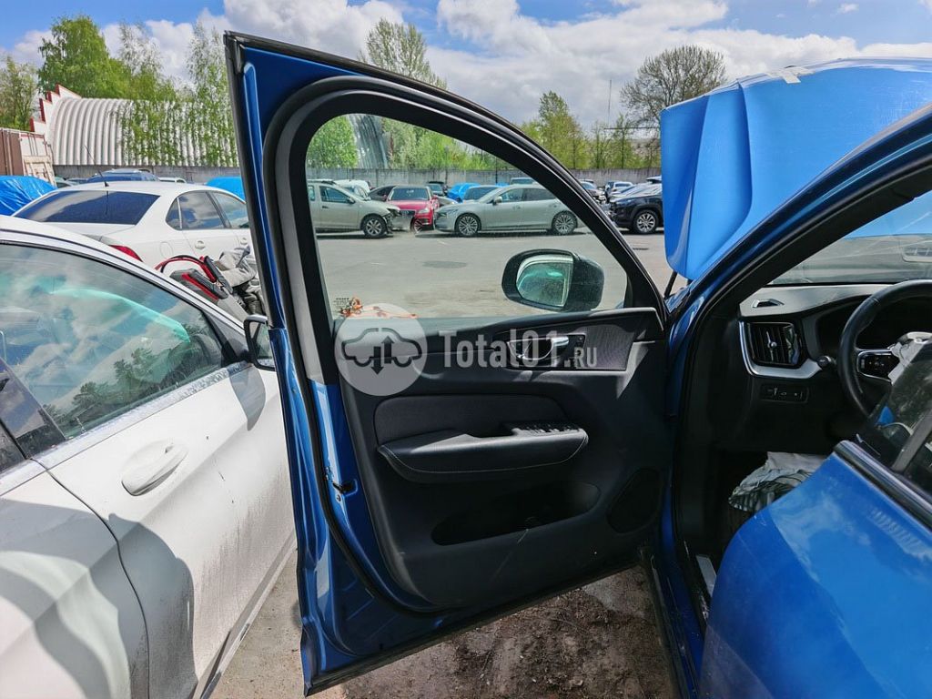 Фото Volvo XC60 88