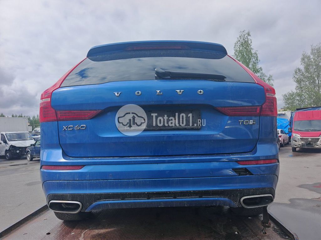 Фото Volvo XC60 90