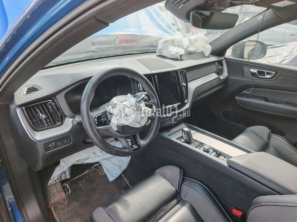 Фото Volvo XC60 102