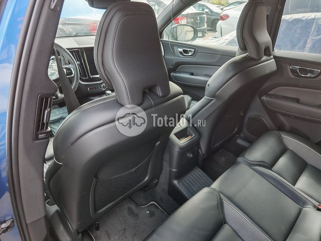 Фото Volvo XC60 110