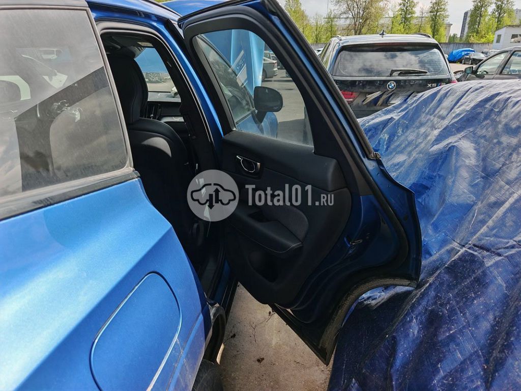 Фото Volvo XC60 142