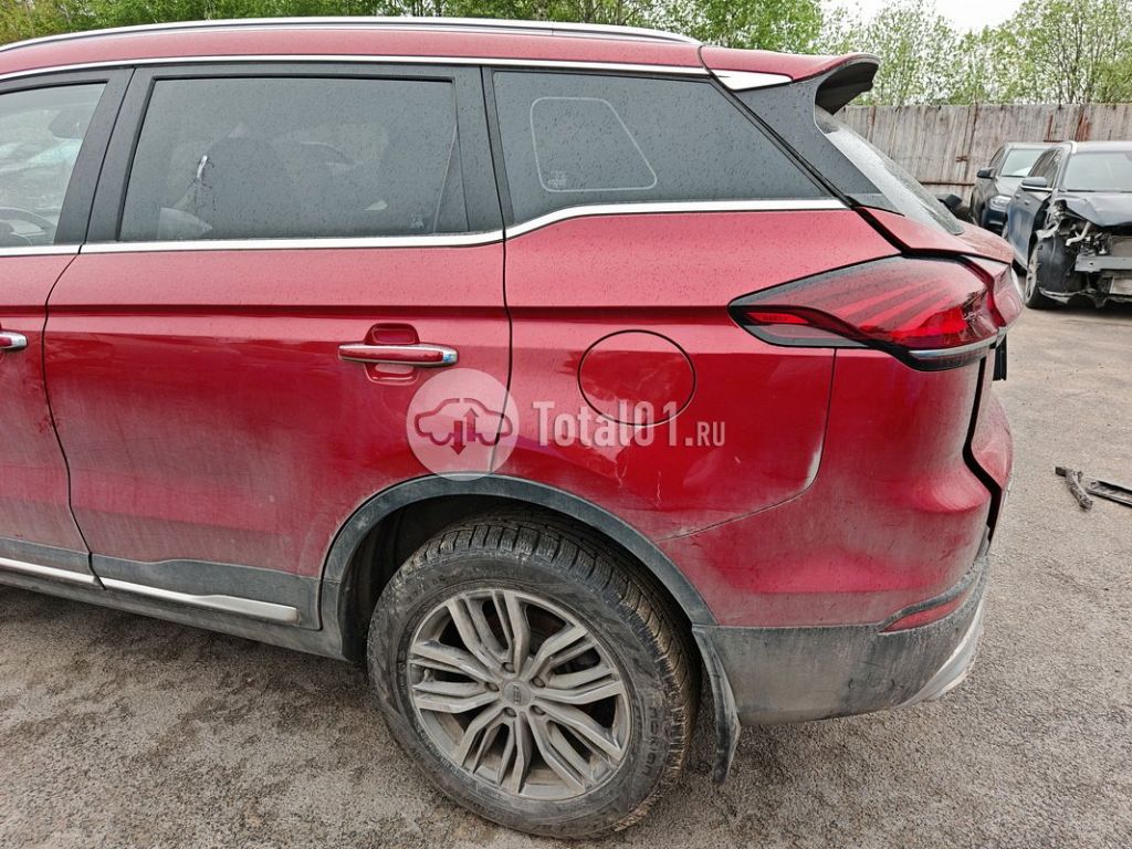 Фото Geely Atlas Pro 34