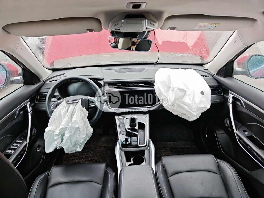 Фото Geely Atlas Pro 110