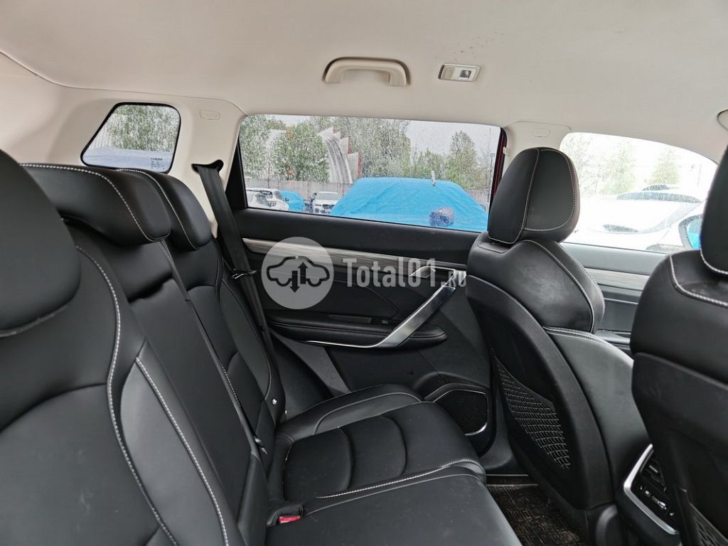 Фото Geely Atlas Pro 142