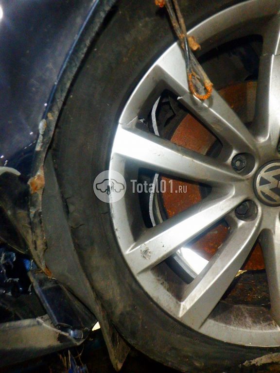 Фото Volkswagen Passat 26