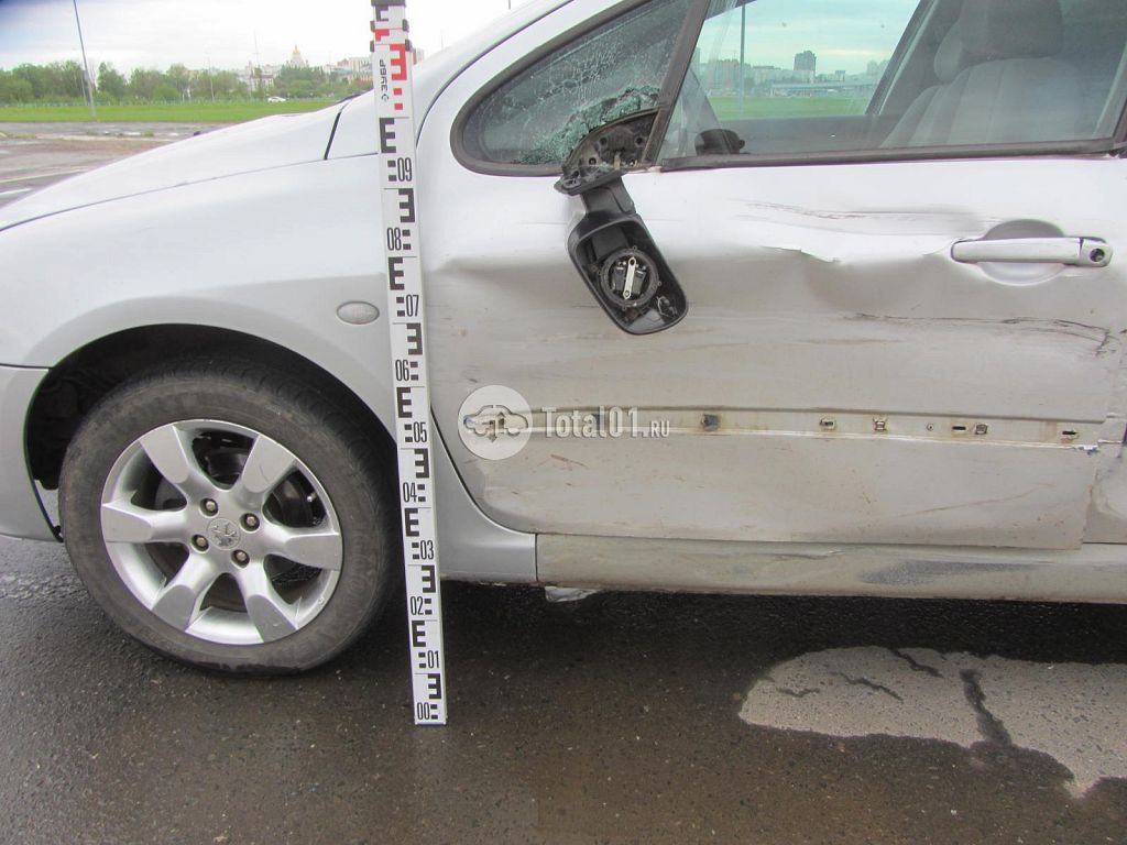 Фото Peugeot 307 12