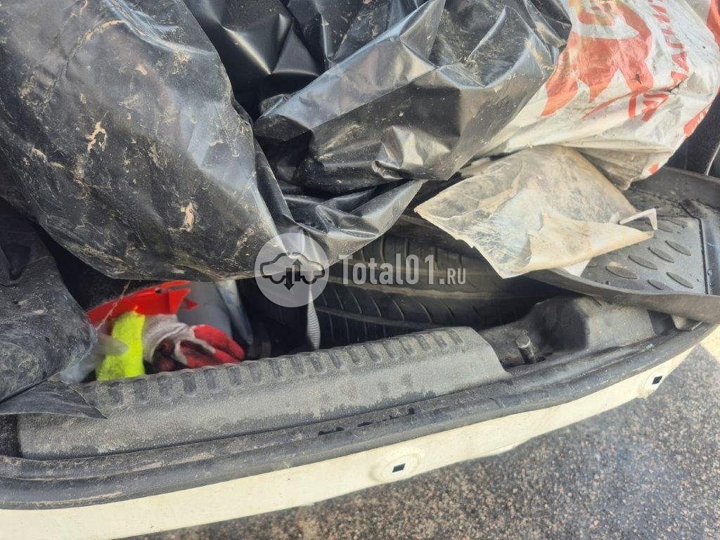 Фото Volkswagen Polo 16