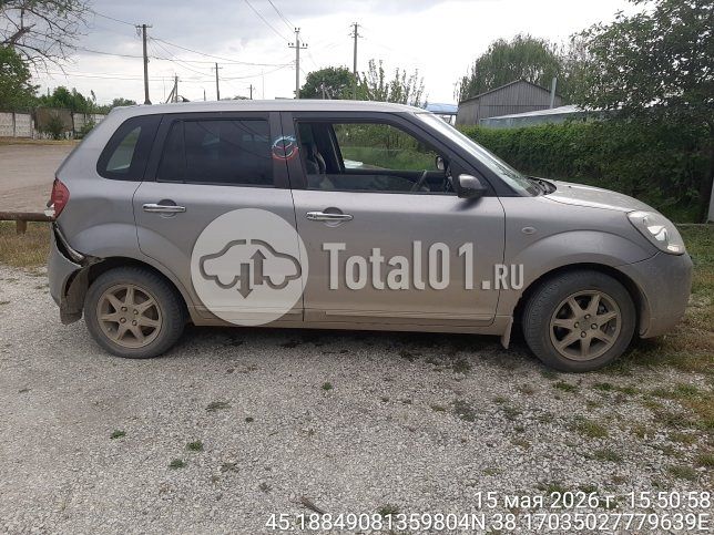 Фото Mazda Verisa 14