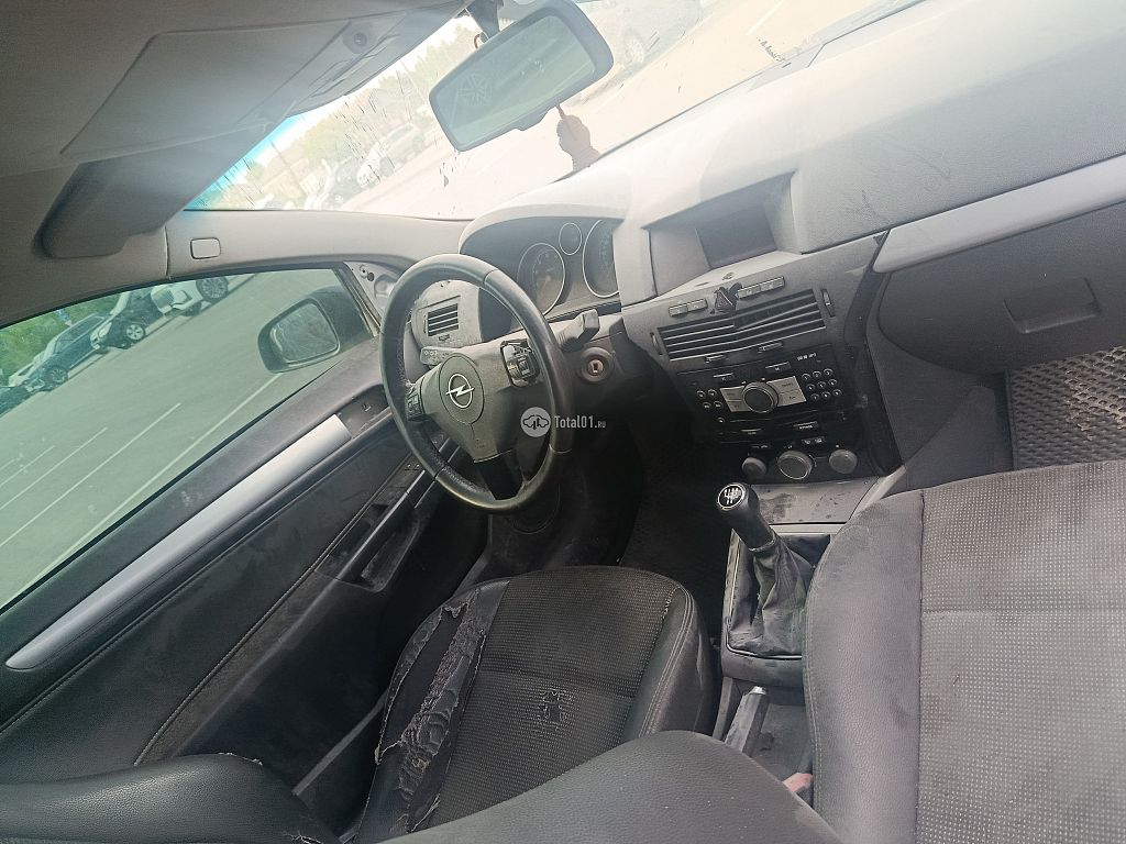 Фото Opel Astra 30