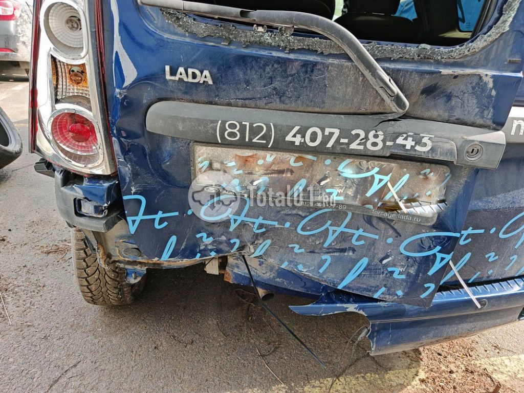 Фото ВАЗ (LADA) Largus 24