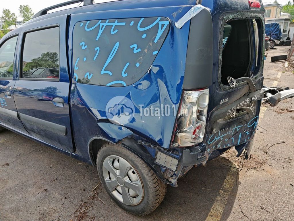 Фото ВАЗ (LADA) Largus 30