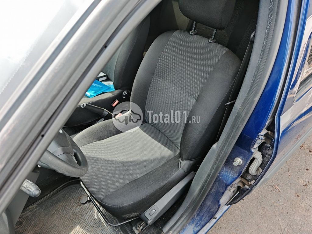 Фото ВАЗ (LADA) Largus 70