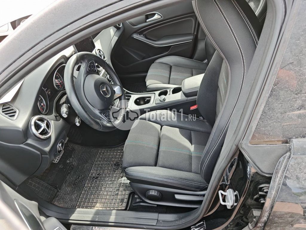 Фото Mercedes-Benz CLA-класс 88