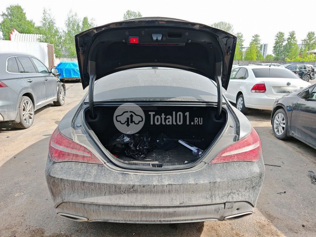 Фото Mercedes-Benz CLA-класс 120