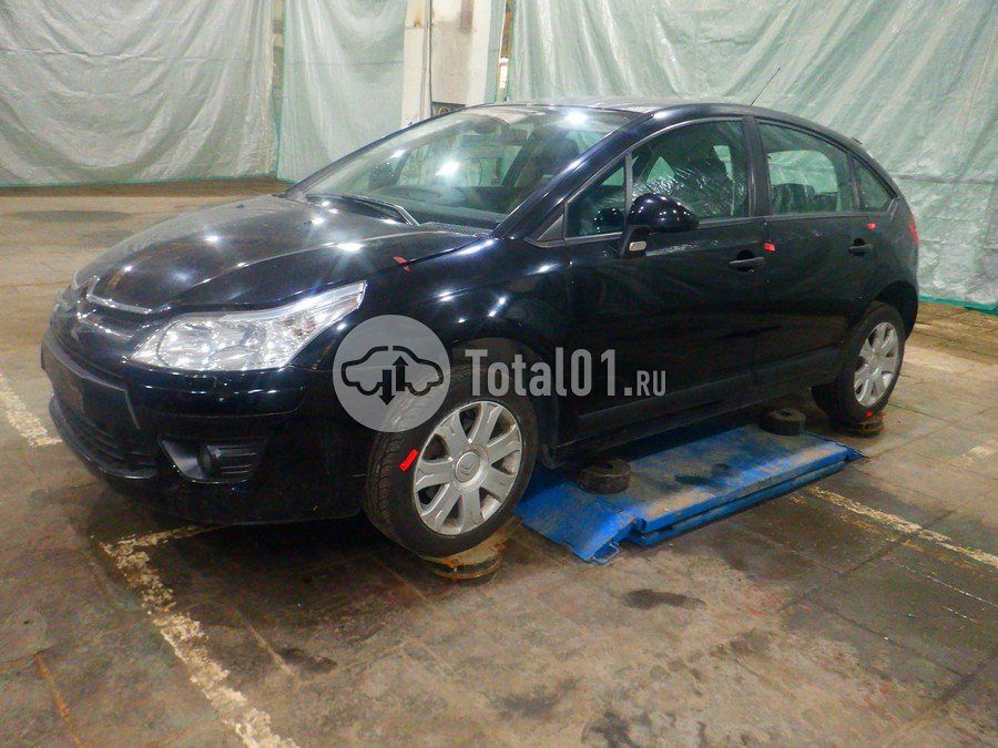 Фото Citroen C4 10
