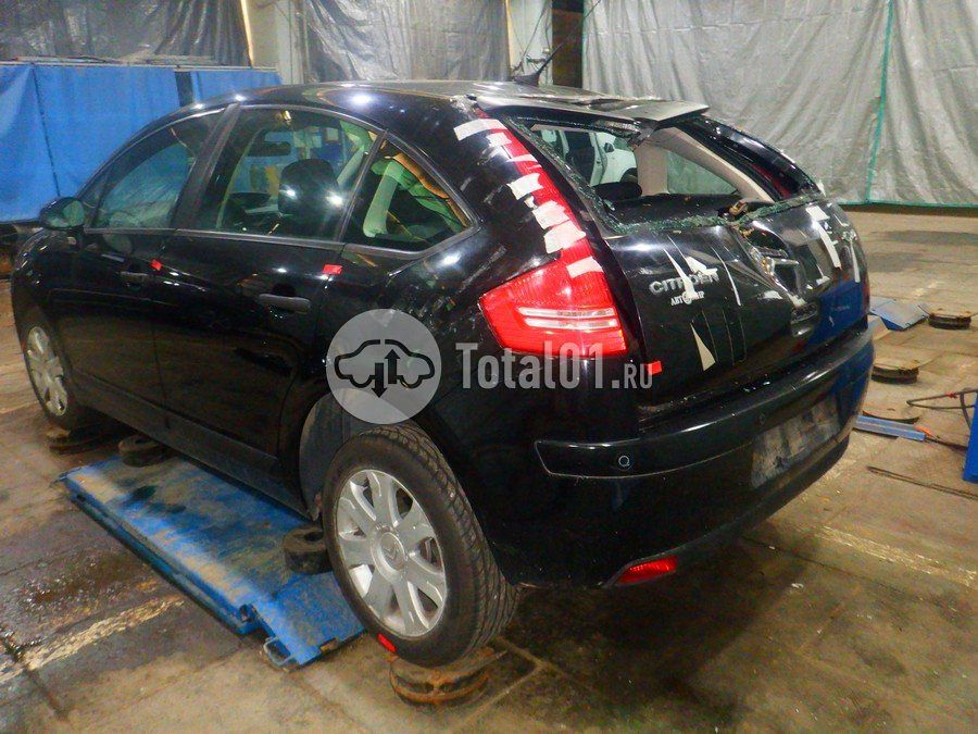 Фото Citroen C4 16