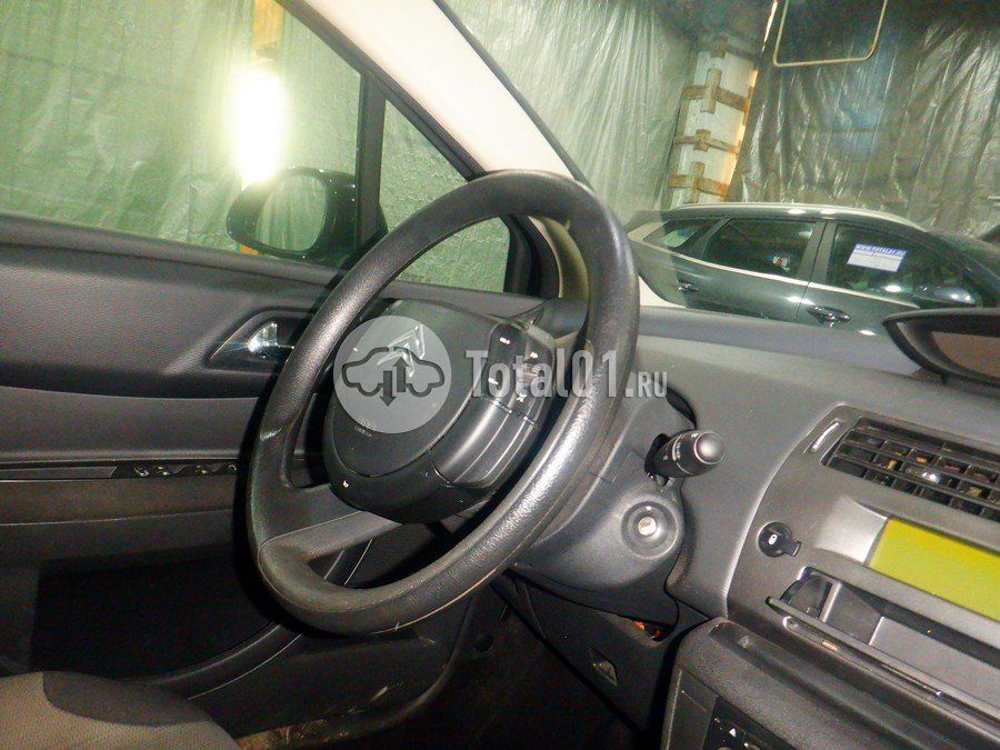 Фото Citroen C4 34