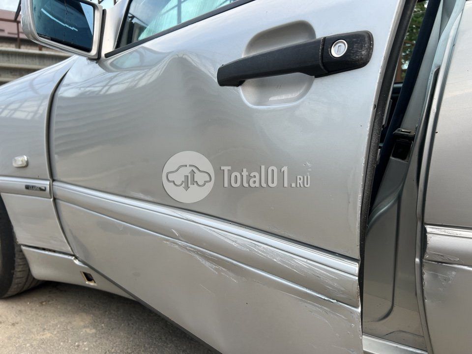 Фото Mercedes-Benz C-класс 16