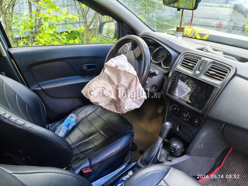 Фото Renault Logan 10