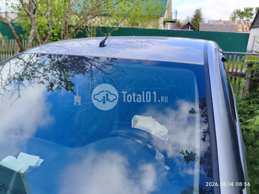Фото Renault Logan 12
