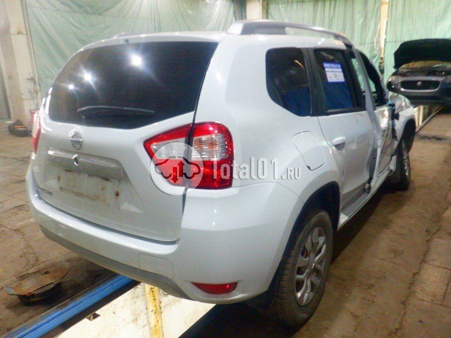 Фото Nissan Terrano 16