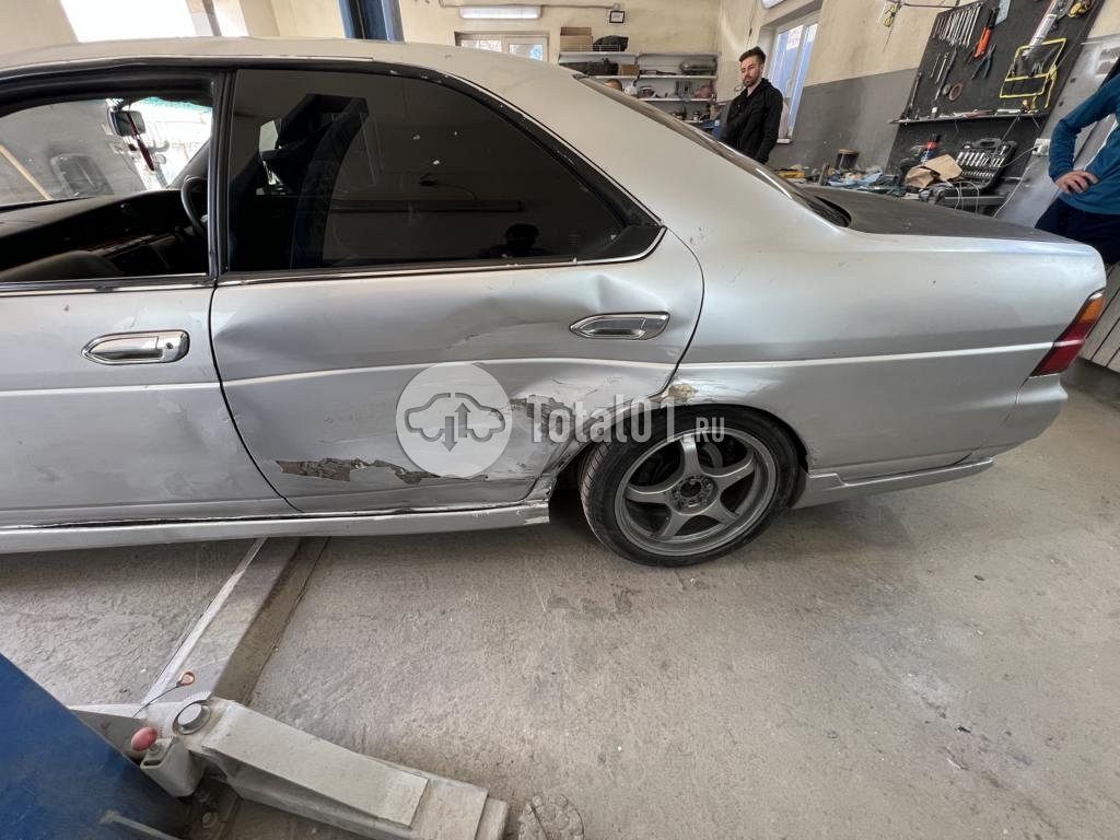 Фото Nissan Laurel 14