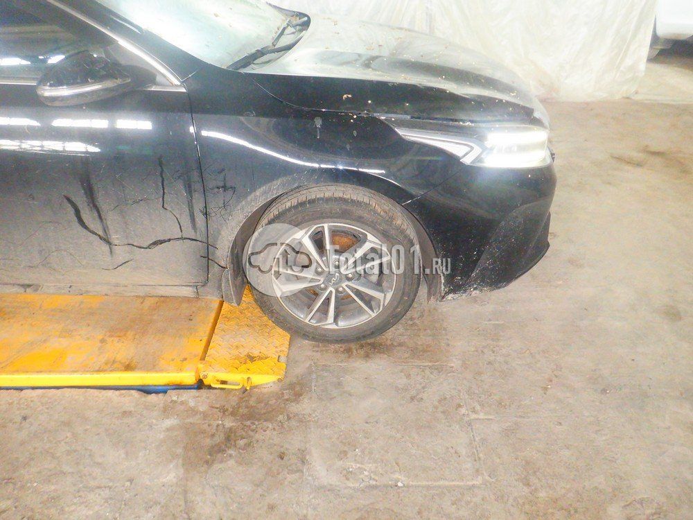 Фото KIA Cerato 16