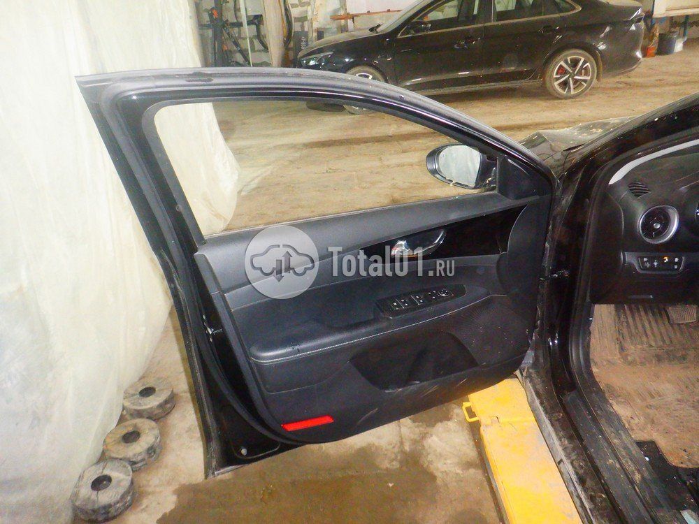 Фото KIA Cerato 36
