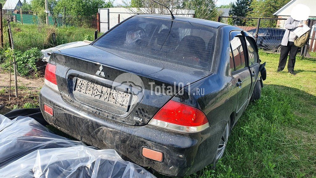 Фото Mitsubishi Lancer 6