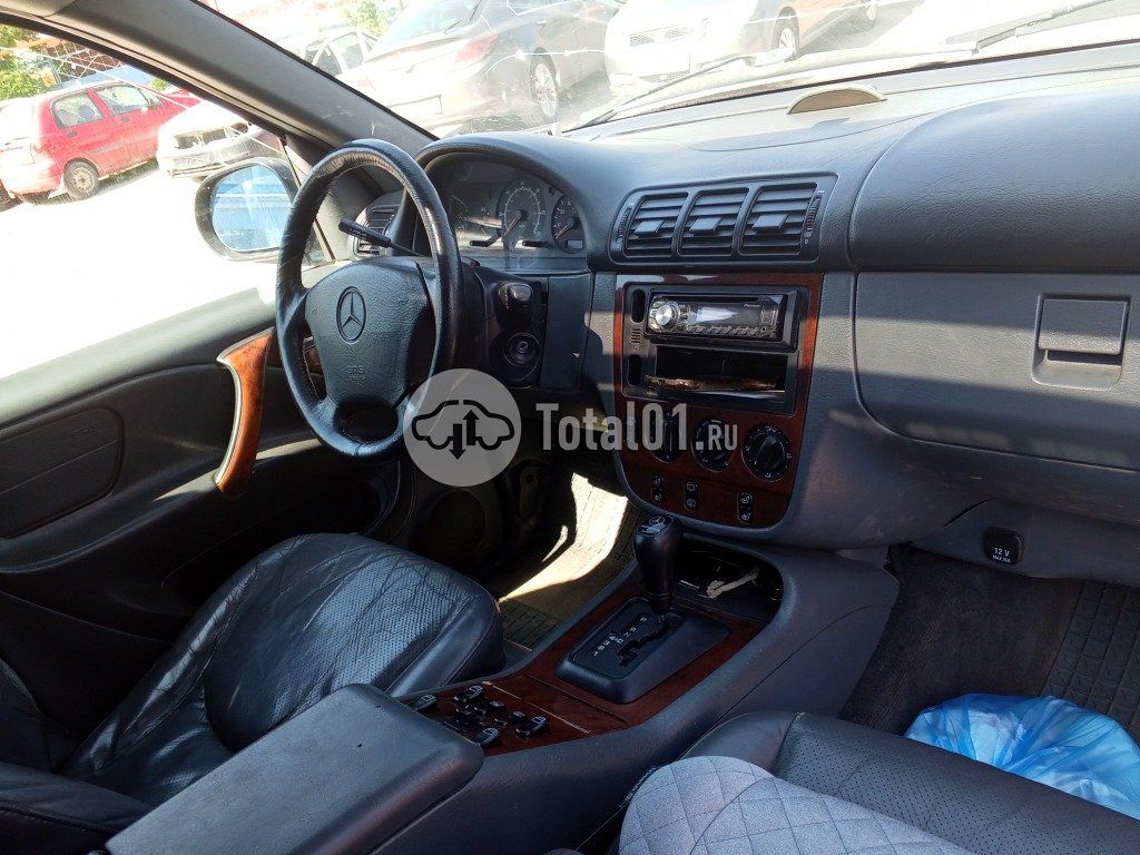 Фото Mercedes-Benz M-класс 30